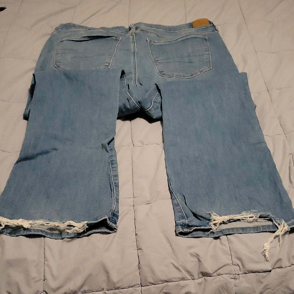 American Eagle Blue Jeans - Picture 3 of 3